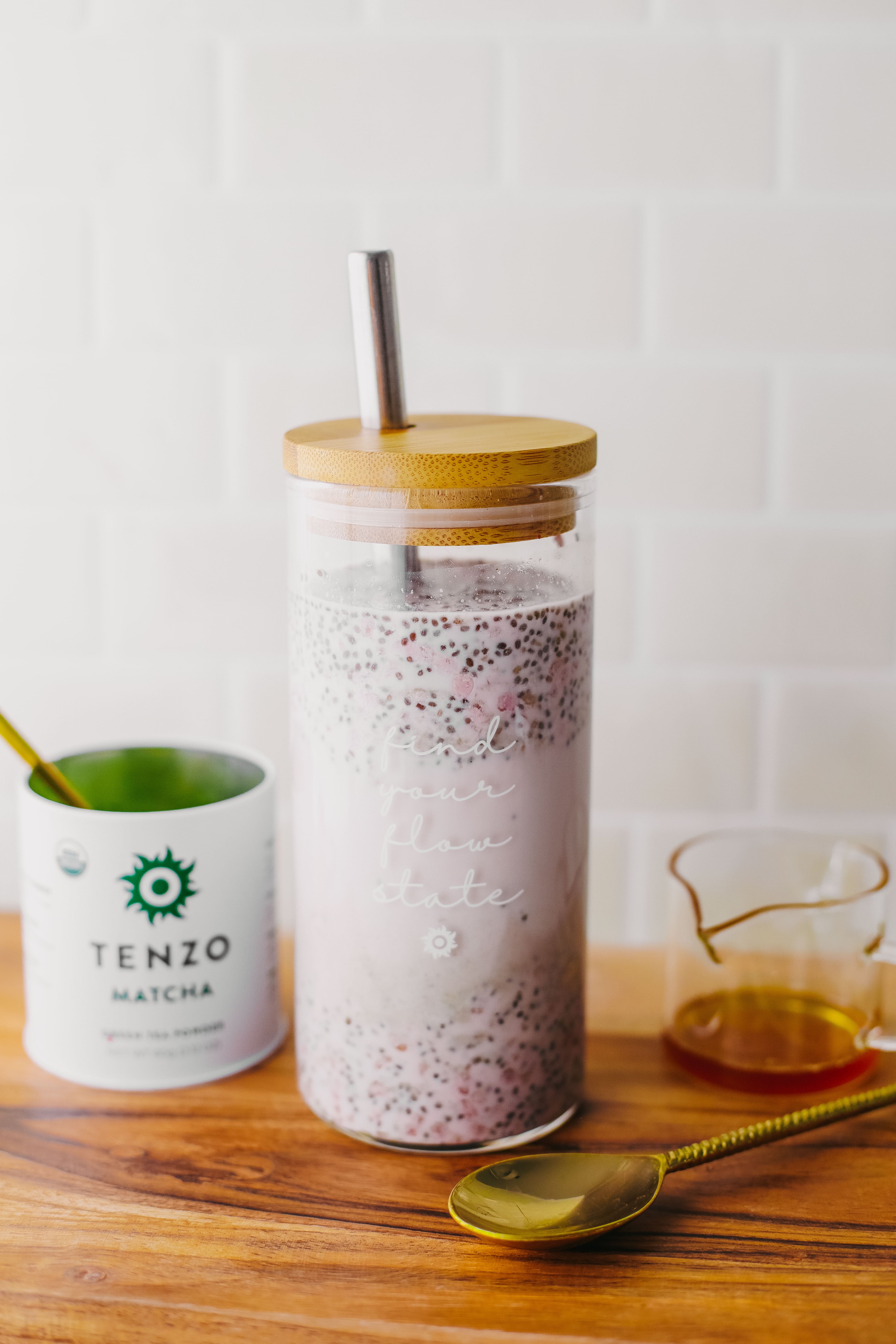 Raspberry Chia Matcha Drink