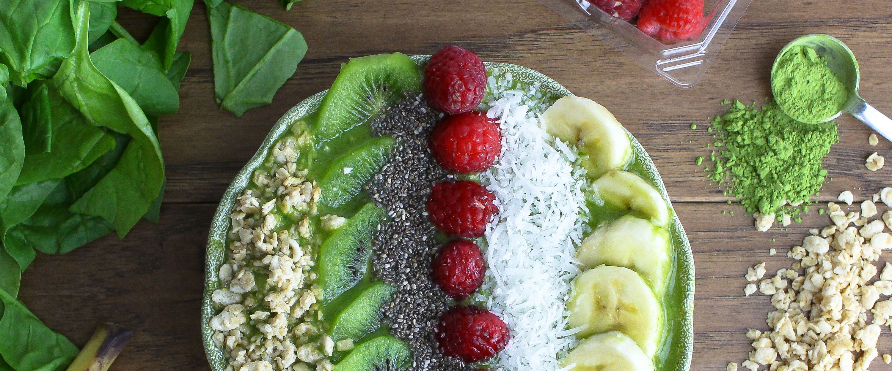 Matcha Raspberry Smoothie Bowl